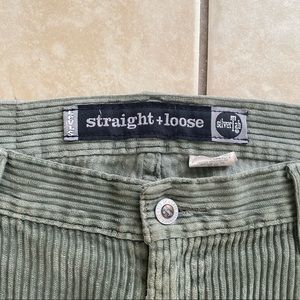 Green corduroy authentic silver tabs 💚